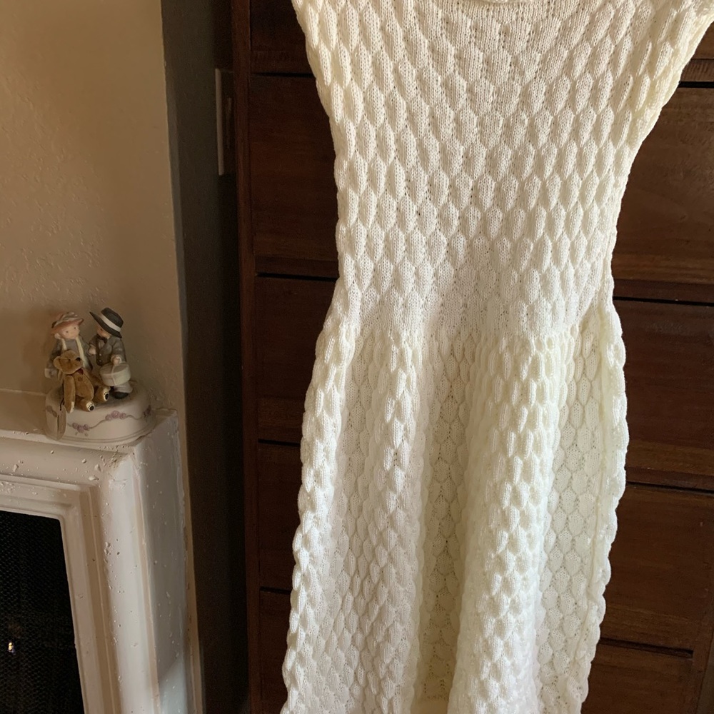Girle dress # 5/6 cap sleeve, strait neck , long skirtRedused